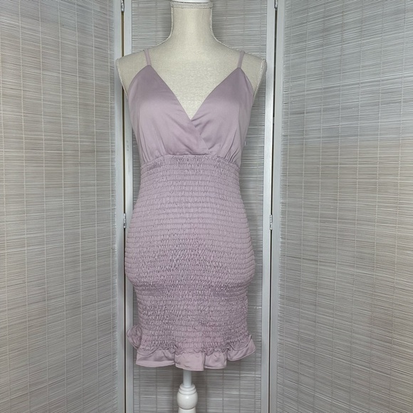 Superdown Revolve Smocked Lilac Mini Dress Size S Side Zipper New with Tags - Picture 1 of 11